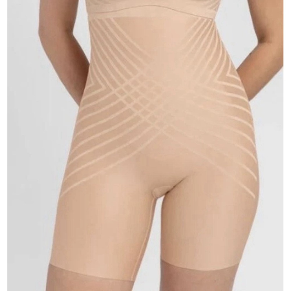 Honeylove Silouhette High Waisted Short Women Size Medium Shaperwear Contour
